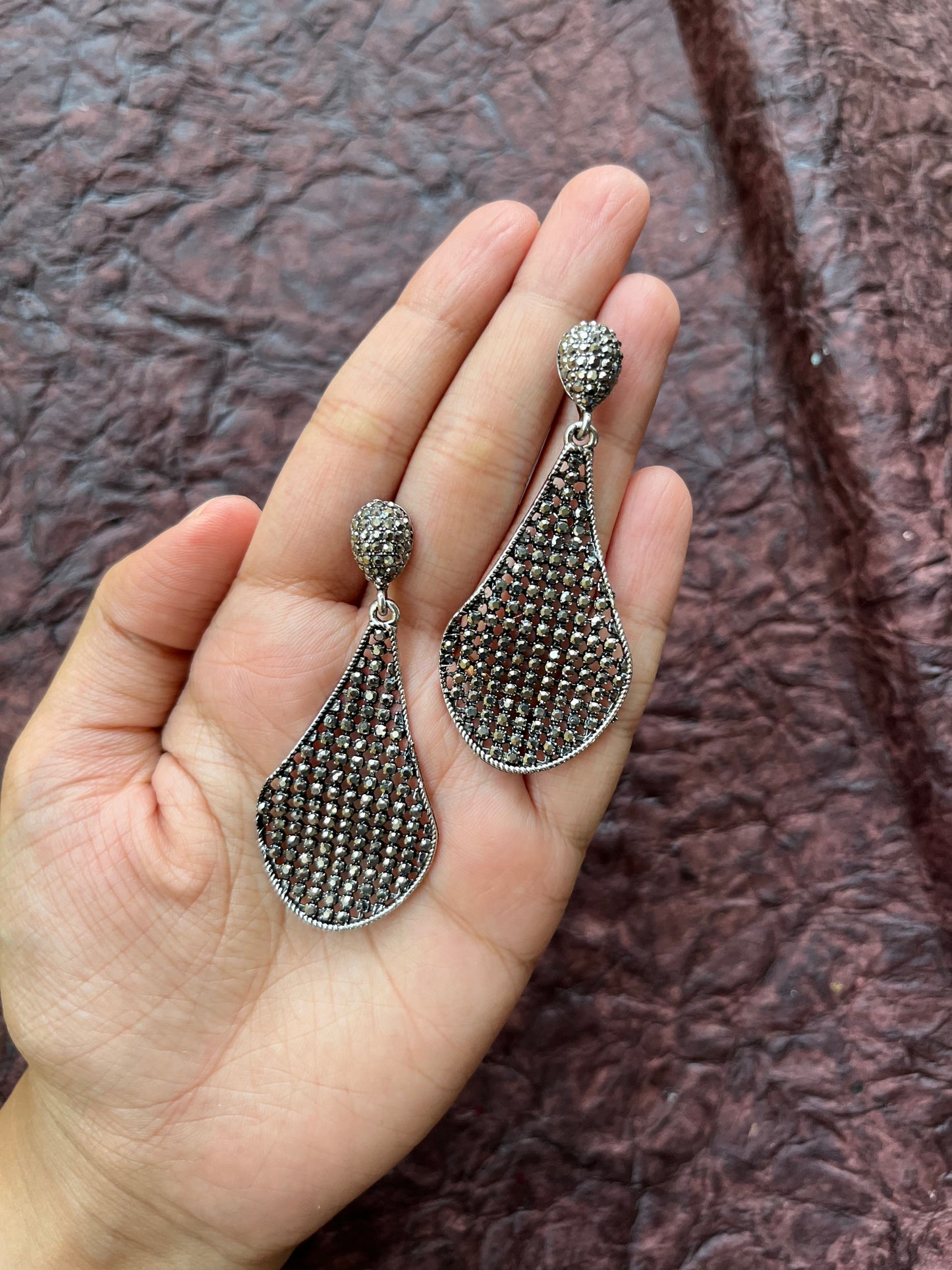 Dual tone drop earrings